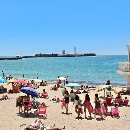 Patio Junto A La Playa * 카디스